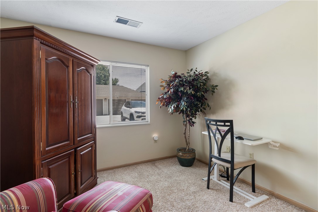 Brookledge Commons Condo - Residential