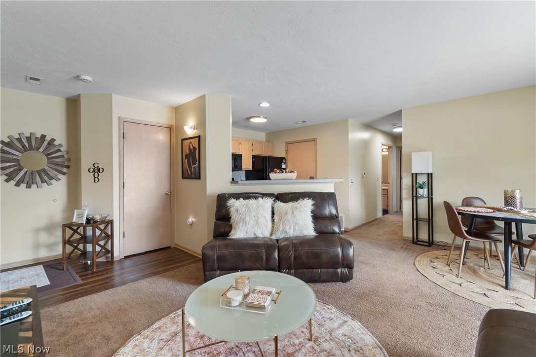 Brookledge Commons Condo - Residential