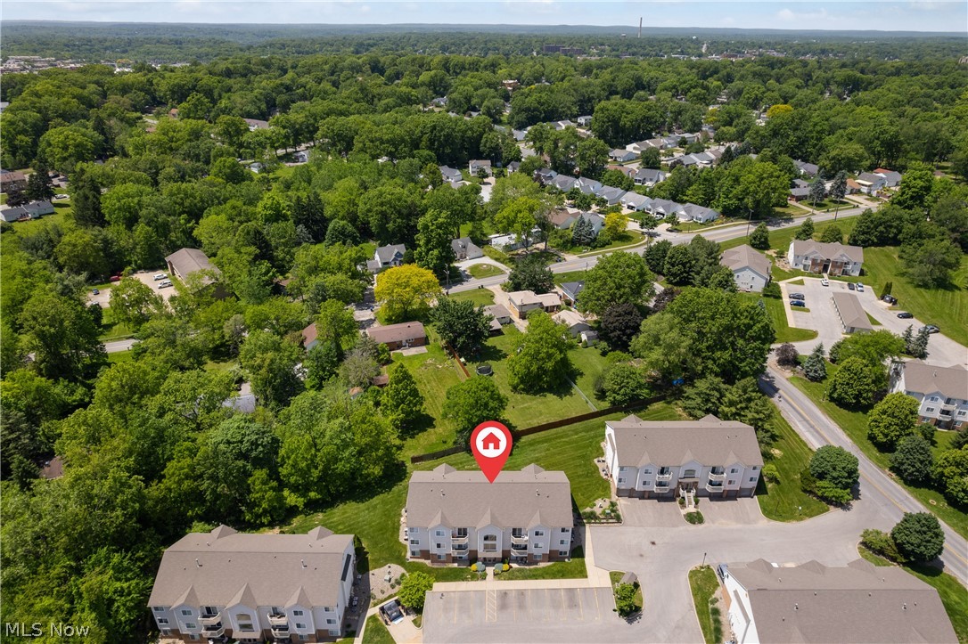 Brookledge Commons Condo - Residential