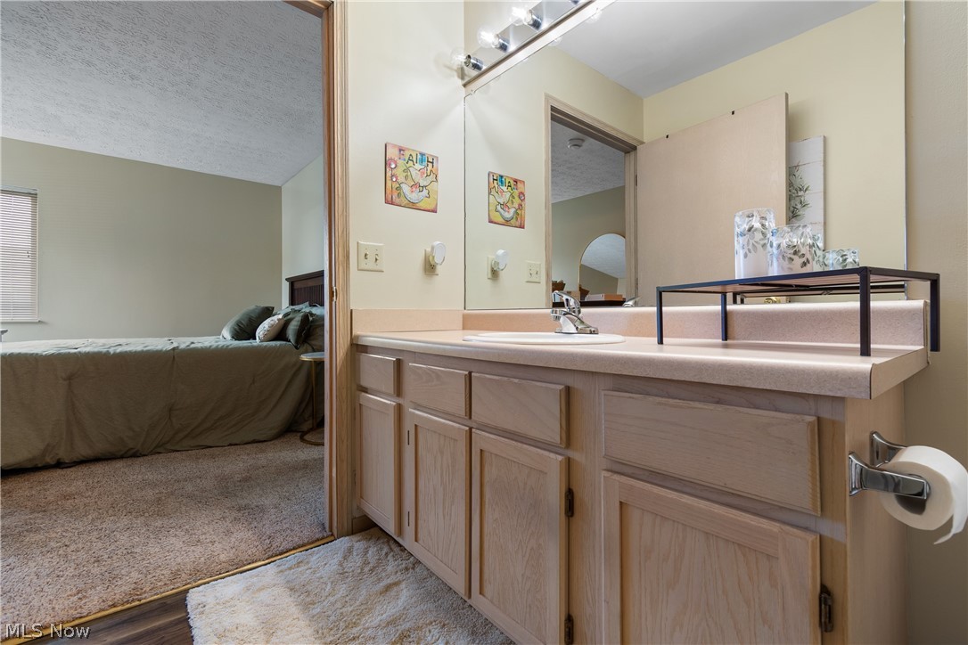 Brookledge Commons Condo - Residential