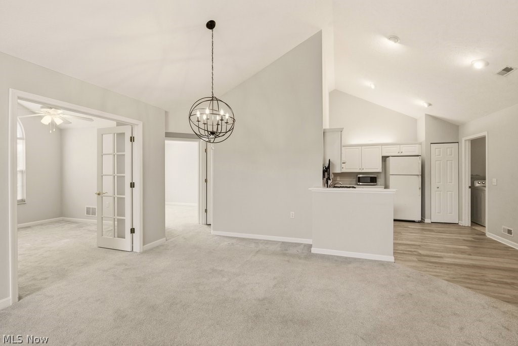 Villas/Hawthorn Woods Condo Ph - Residential