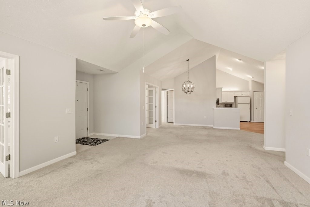 Villas/Hawthorn Woods Condo Ph - Residential