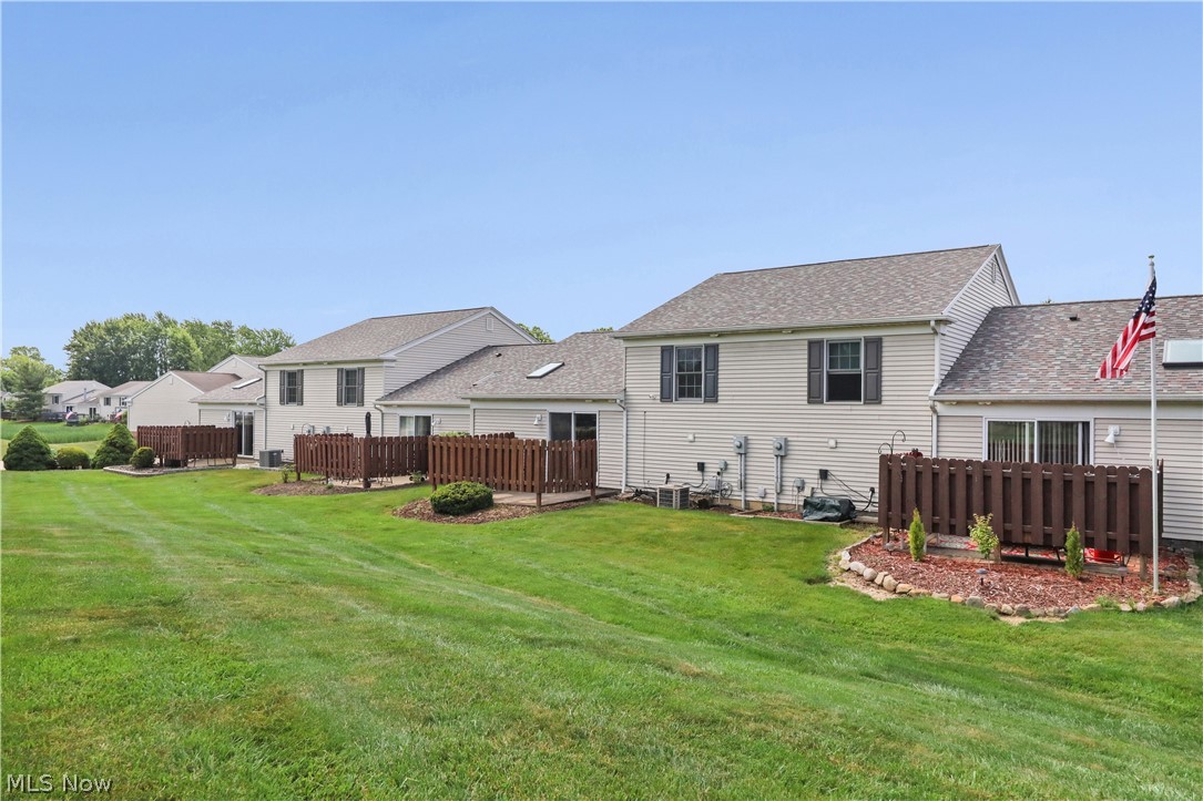 Sturbridge Commons Cluster Homes - Residential