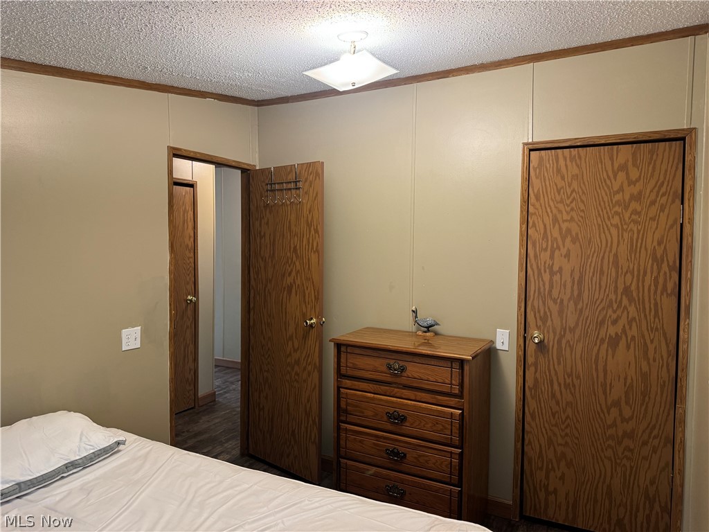 Island Club Sub - Residential