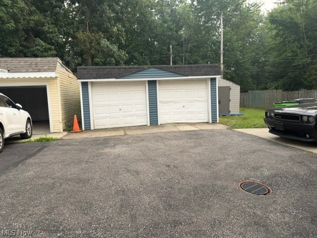 Shakerwood 06-8 - Residential