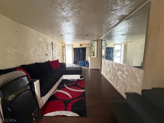 Shakerwood 06-8 - Residential