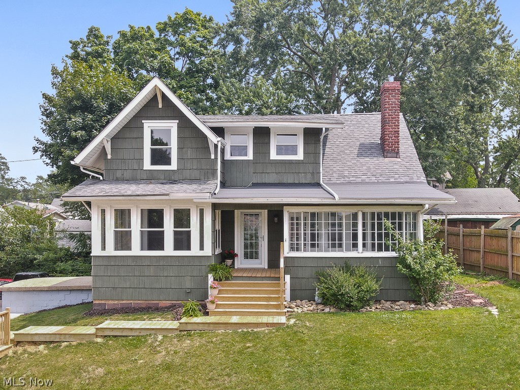Welcome home to this beautifully updated, charming property in the heart of Alliance—just steps from Parkway School and Mount Union College. This 5-bedroom, 2 full-bath home has been fully remodeled from top to bottom for true peace of mind. Updates include new flooring, lighting, kitchen cabinets and appliances, bathrooms, paint, windows, electrical, plumbing, AC, and more.

Inside, you’ll find a bright, flexible layout with abundant natural light and versatile spaces to fit any lifestyle. Outside, the home has been tastefully landscaped and features a 1-car garage, additional parking, a nicely sized backyard, and a great outdoor entertaining area.

If you’re looking for easy, move-in-ready living, this one is for you. Call today!