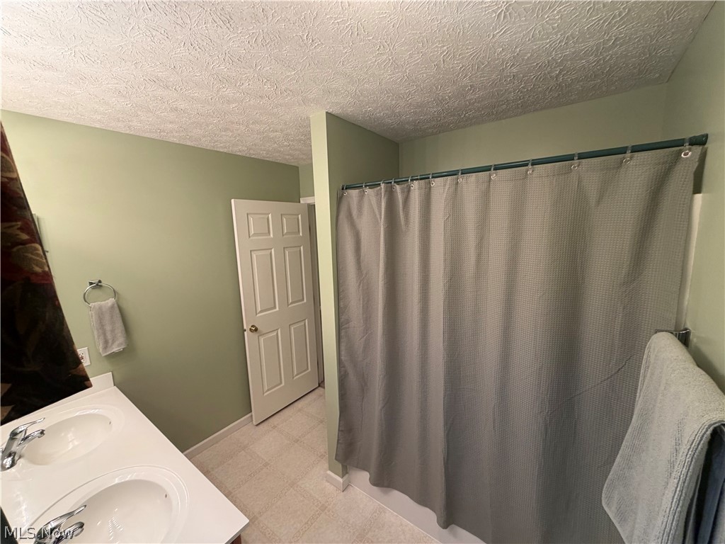 Emerald Estates Ph 04 - Residential