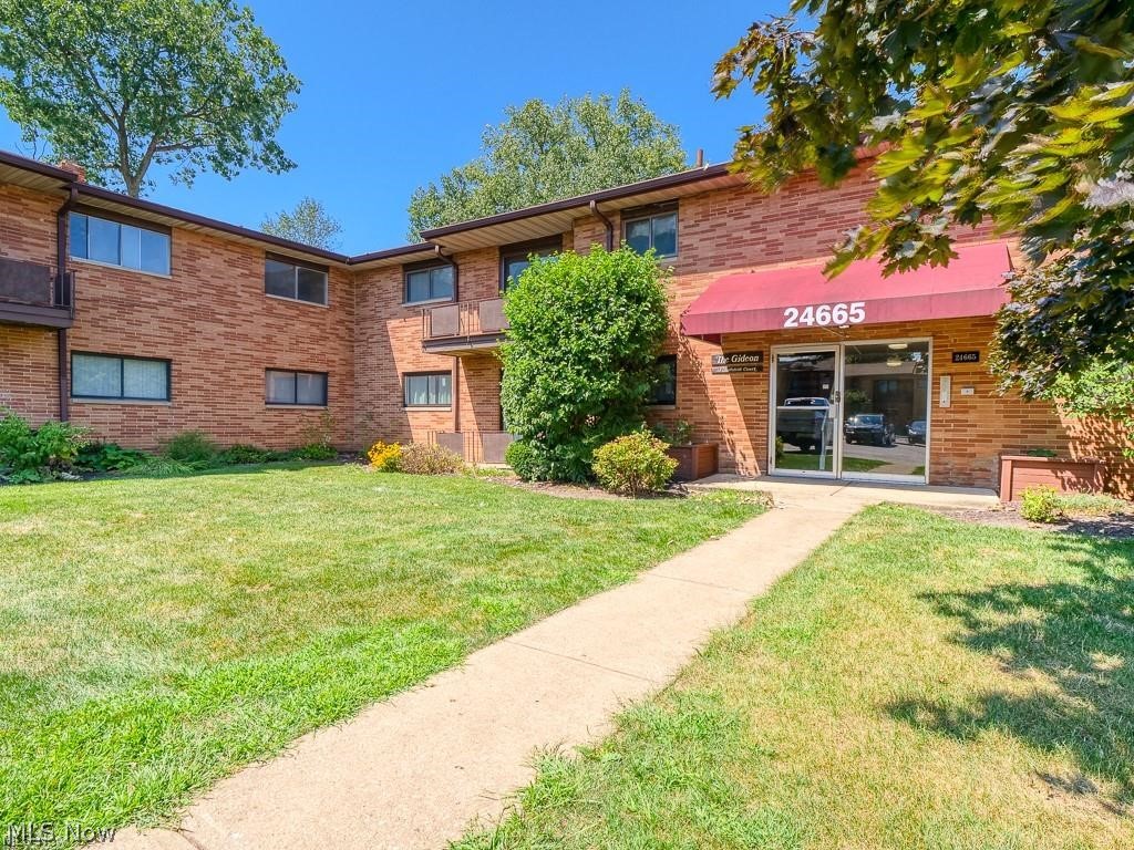 Clareshire Court Condo - Residential