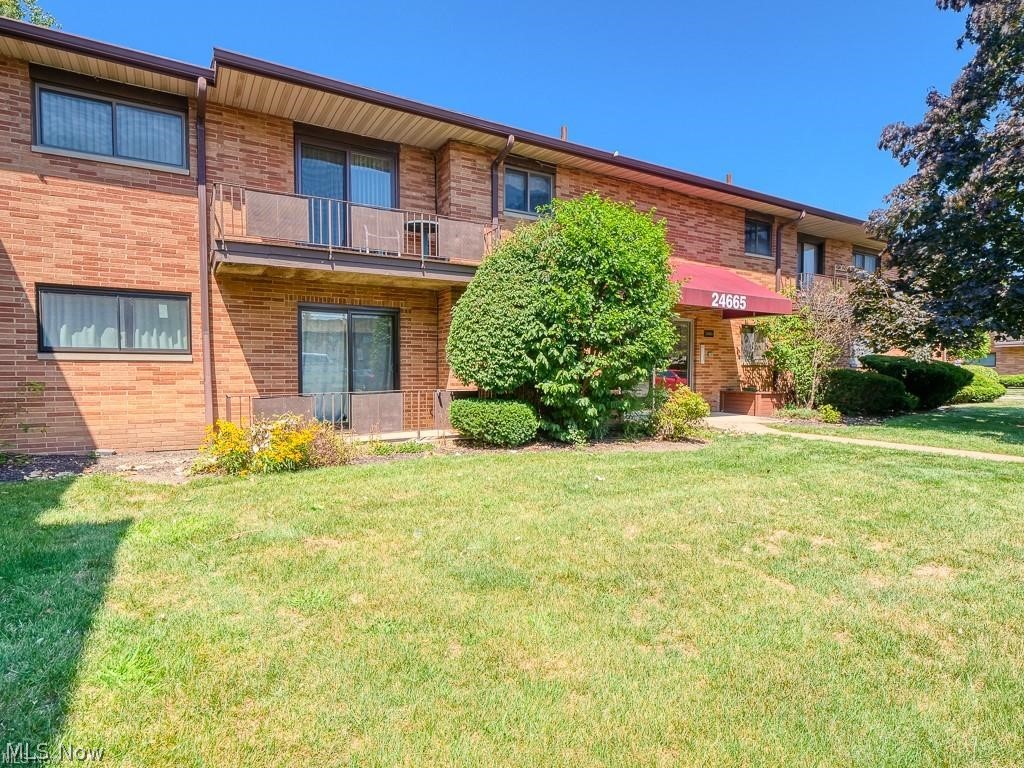 Welcome to this beautifully renovated, move-in ready first-floor condo offering the perfect blend of affordability, style, and low-maintenance living in the heart of North Olmsted! Renovated throughout in 2023/2024, this inviting 2-bedroom, 1-bath home features a bright, open floor plan with spacious living and dining areas, an updated kitchen and bathroom with a double vanity, generous bedrooms, and abundant storage.

Recent improvements include new windows (2023), a hot water tank (2025), and a new roof installed by the HOA, offering added peace of mind. The kitchen provides ample cabinet and counter space and is equipped with a stainless steel sink, stainless steel range, and refrigerator.

The $281 monthly HOA fee includes water, sewer, trash, exterior maintenance, professional property management, landscaping, and snow removal, making homeownership easy and predictable.

Located in a pet-friendly community, this home is just minutes from Great Northern Mall, shopping, dining, parks, Cleveland Hopkins International Airport, I-480, I-90, and the Ohio Turnpike, providing exceptional convenience for commuters and everyday living.

Whether you're a first-time home buyer, looking to downsize, searching for an affordable alternative to renting, or adding to your investment portfolio, this turnkey condo offers outstanding value in one of North Olmsted's most convenient locations. Don't miss your opportunity to own this beautifully updated home—schedule your private showing today!