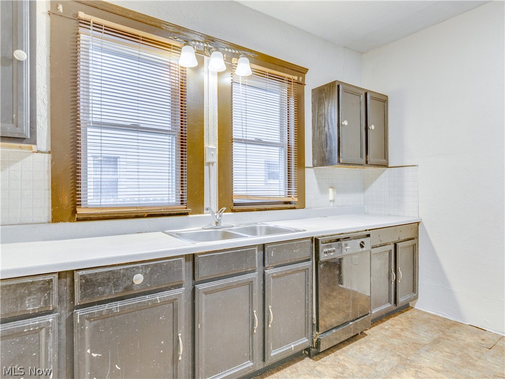 Moore - Residential