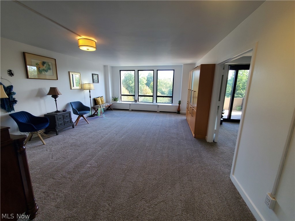Bratenahl Place - Residential