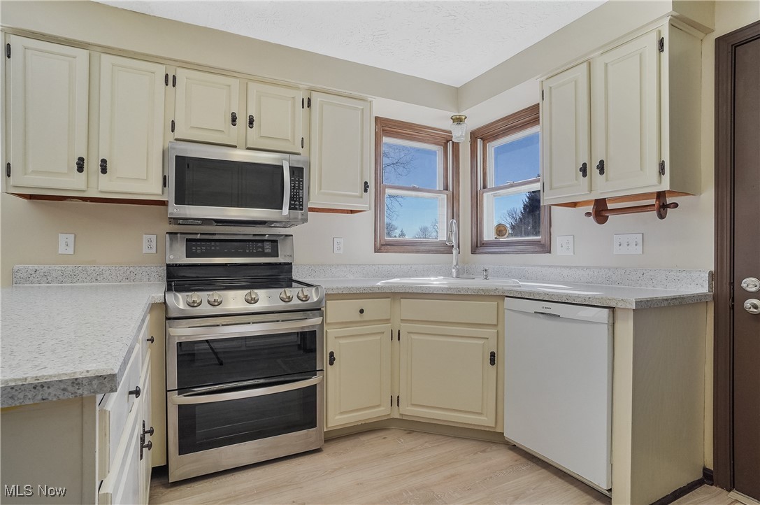 Pueblo Estates - Residential