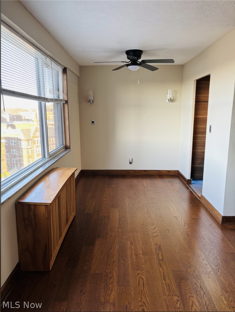 Lake House Condominium - Residential