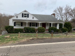 Remarks: Ranch style home features a three car detached garage. Home has a lot of woodwork throughout