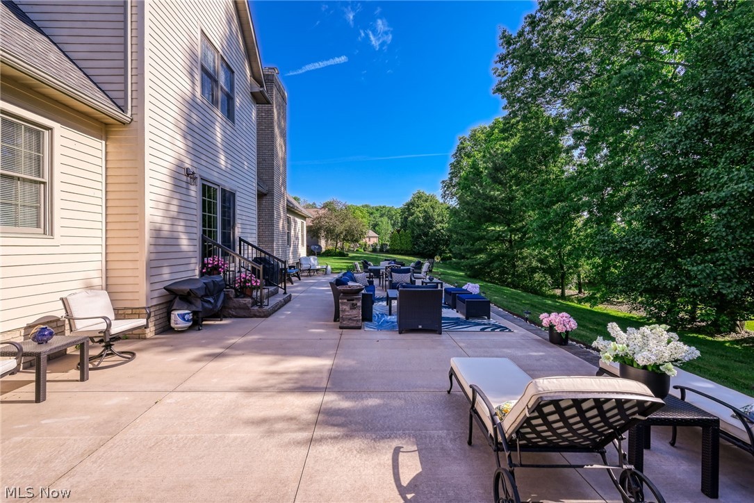 Nobles Pond - Residential