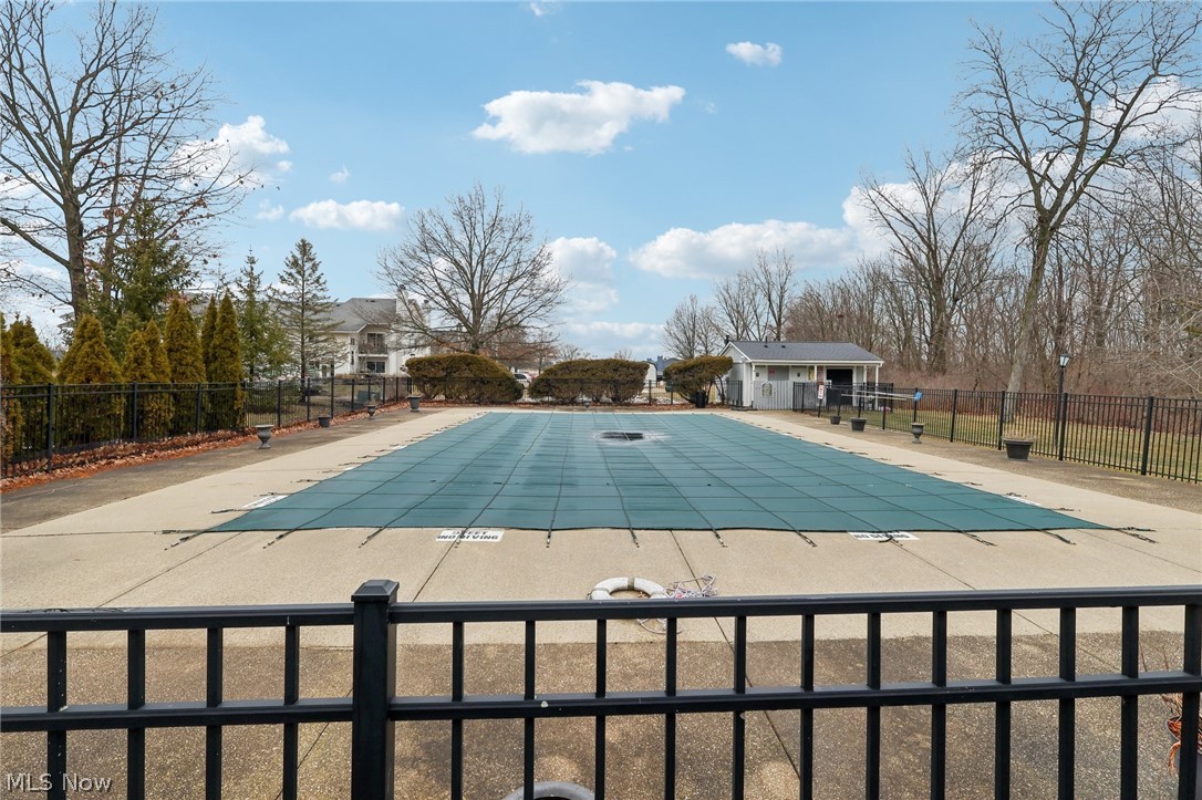 Portage Pointe - Residential
