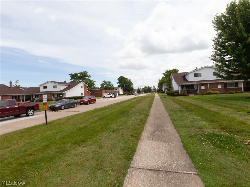 Countryclub Condo - Residential