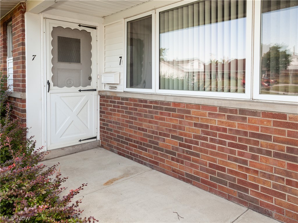 Countryclub Condo - Residential