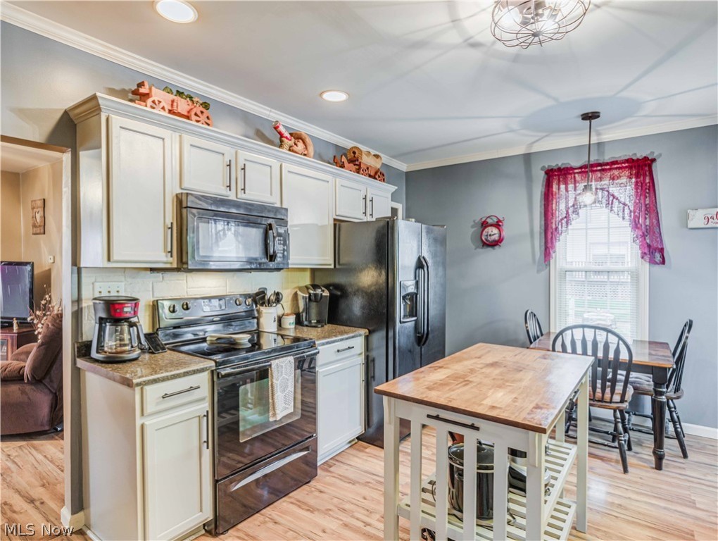 Moore - Residential