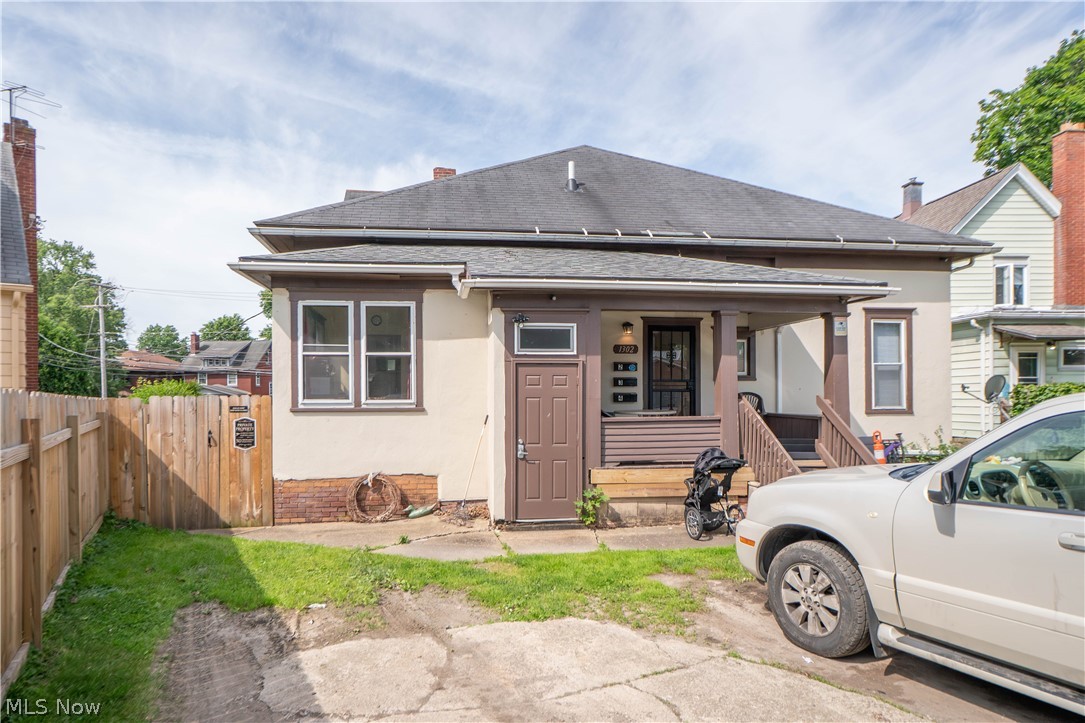 Canton - Residential Income