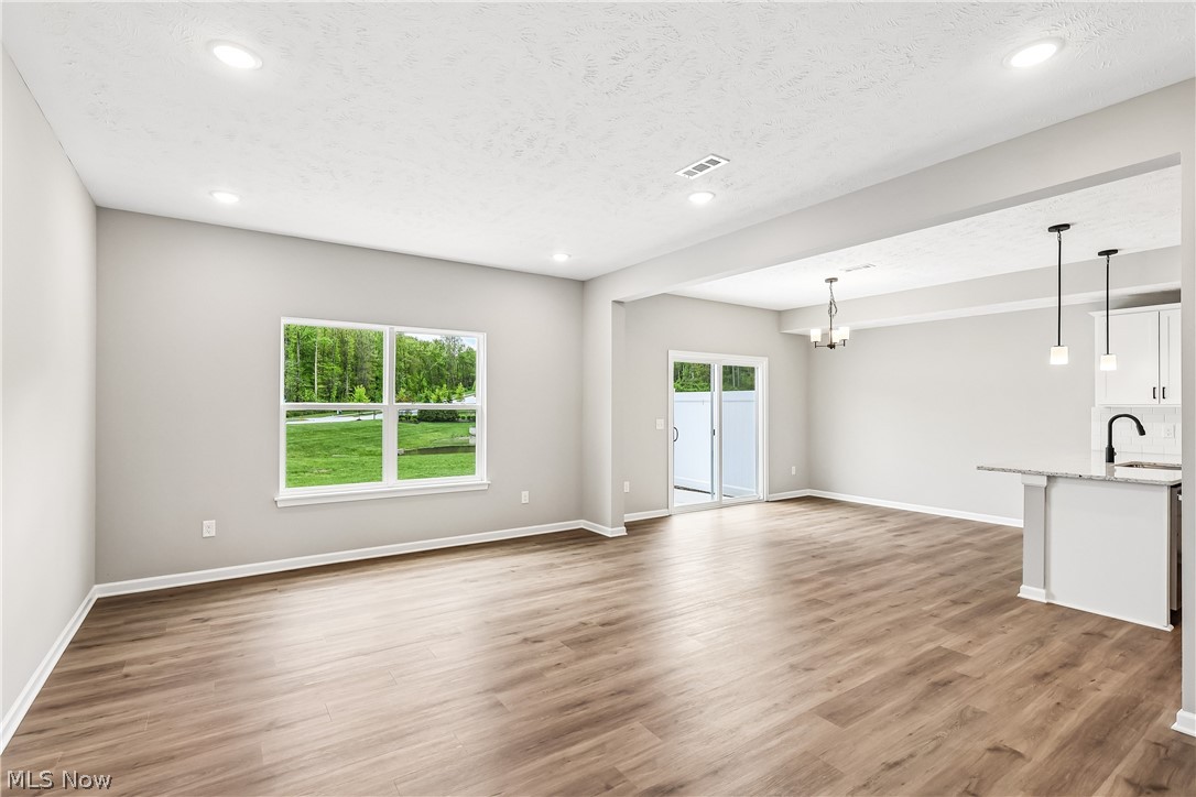 Summit at Forest Lakes - Residential Lease