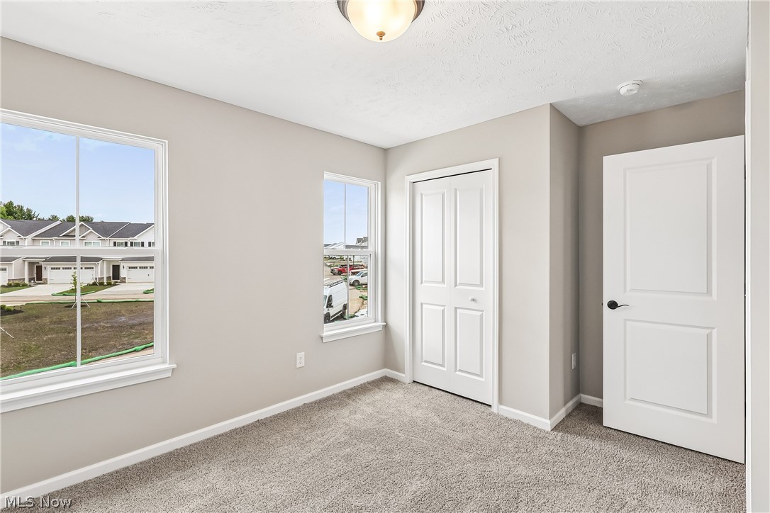 Summit at Forest Lakes - Residential Lease