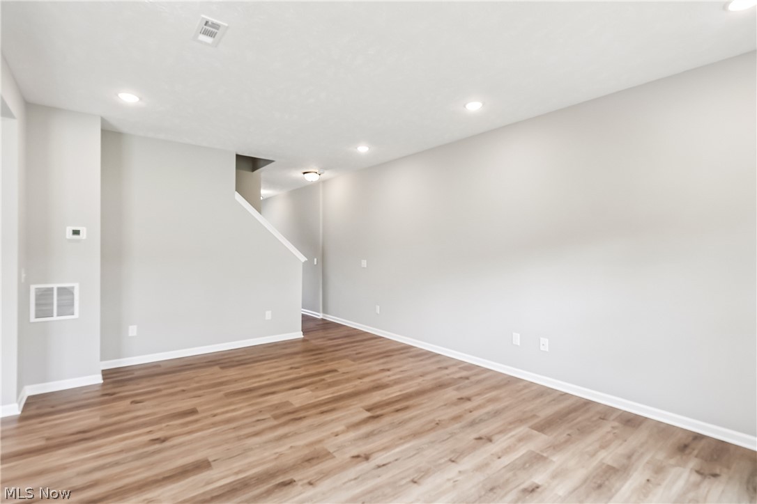 Summit at Forest Lakes - Residential Lease