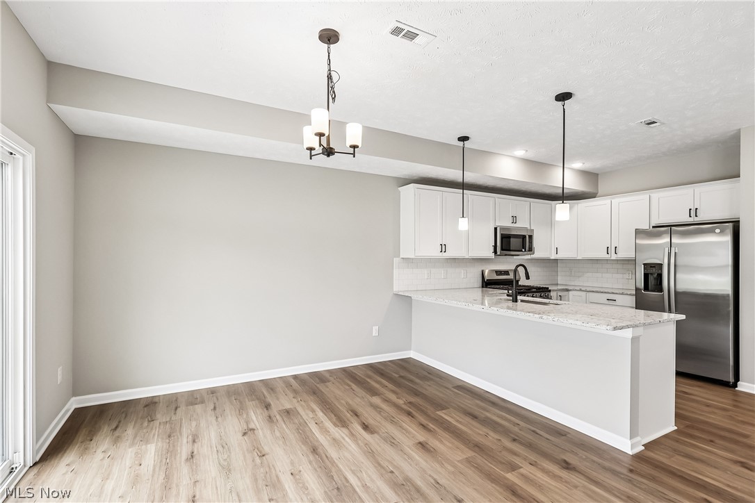 Summit at Forest Lakes - Residential Lease
