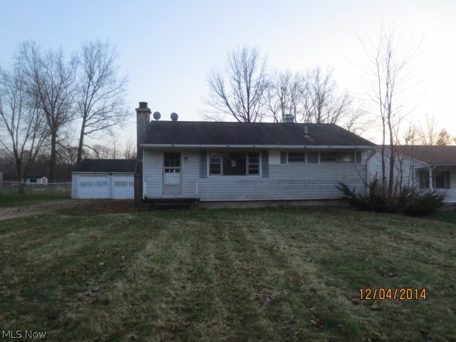 Three bedroom ranch, hardwood floors, fireplace, full basement, 1 car detached garage. Must have mold disclosure signed prior to entering home.