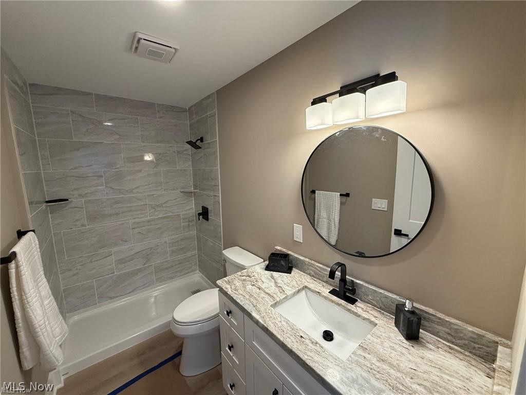 Kinsman Highland - Residential Lease