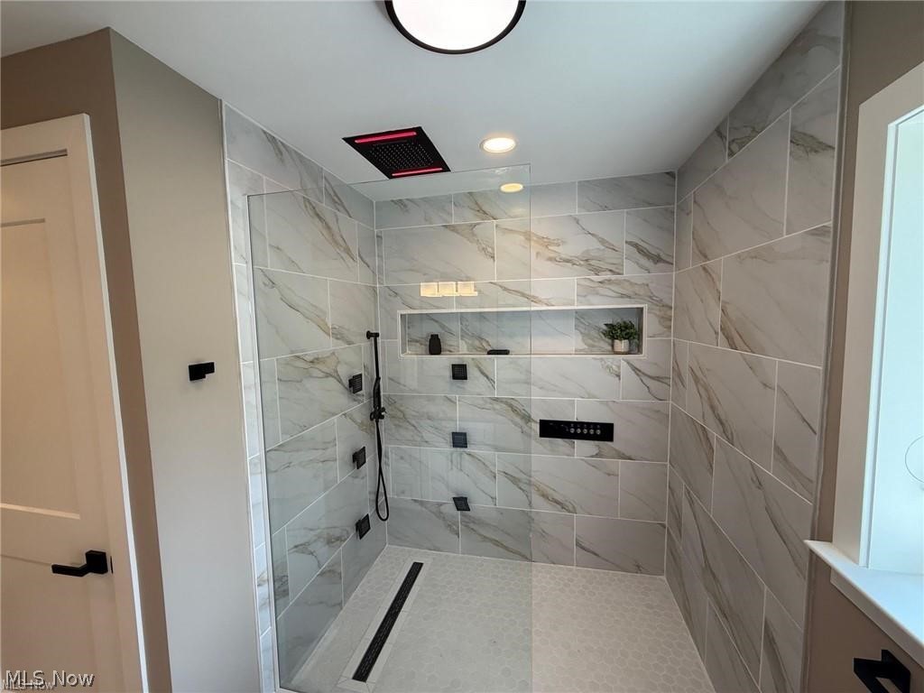 Kinsman Highland - Residential Lease
