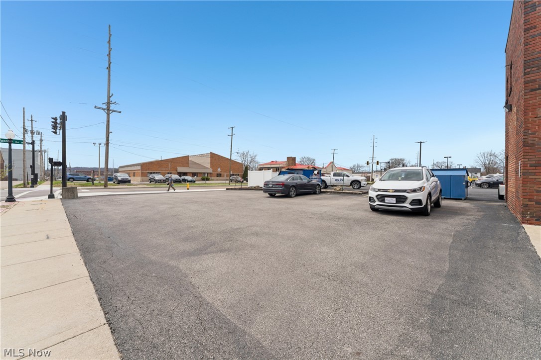 Barberton - Residential Income