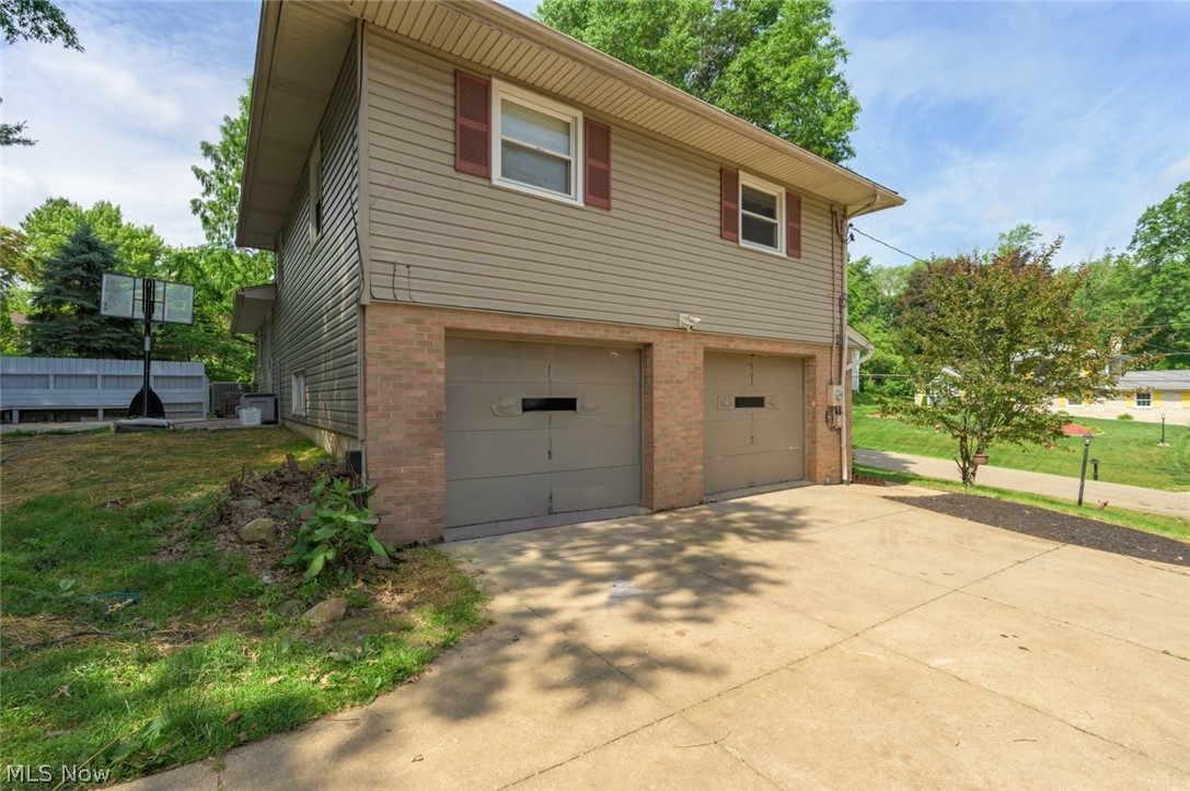 Scenic Wonderland Hills - Residential