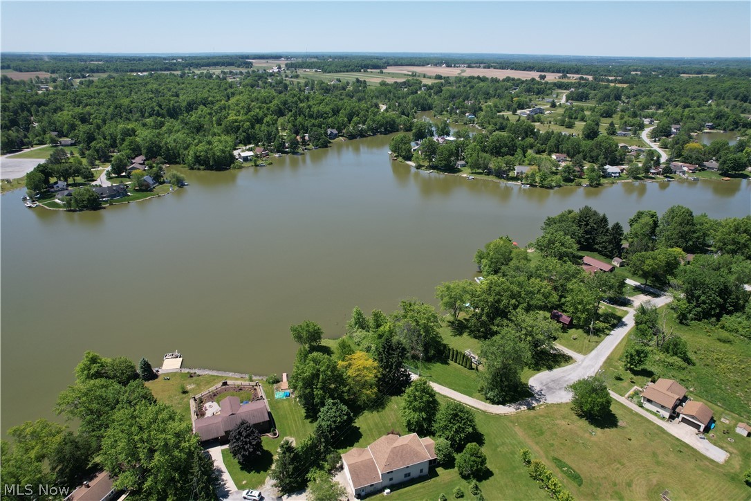 Cinnamon Lake - Residential