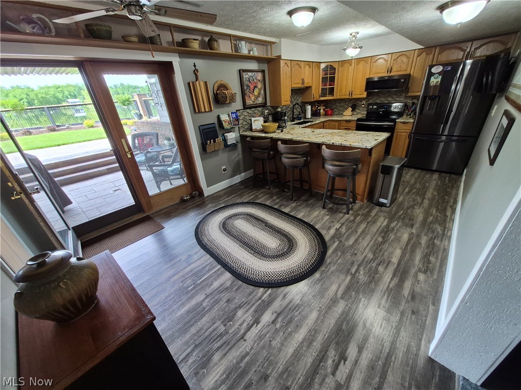 Cinnamon Lake - Residential