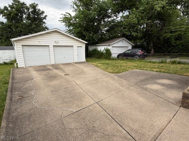 Garfield Blvd - Residential