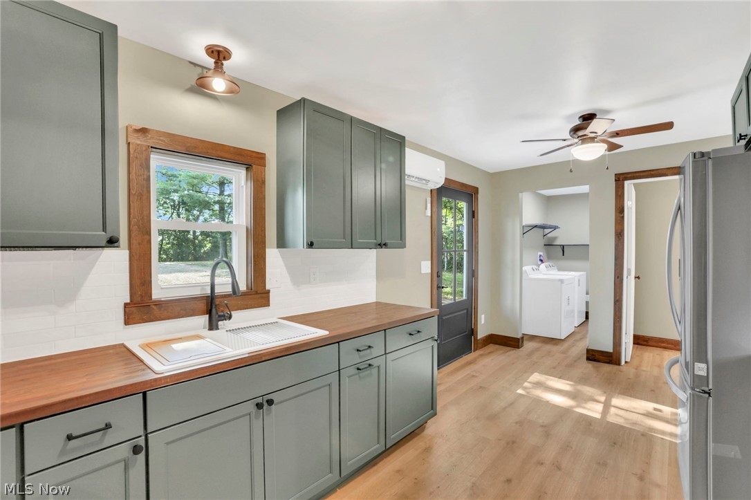 Senecaville 1st Add - Residential