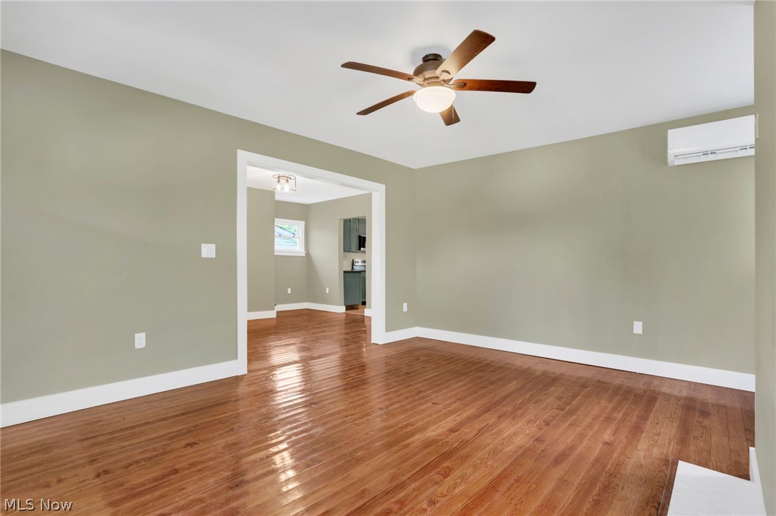 Senecaville 1st Add - Residential