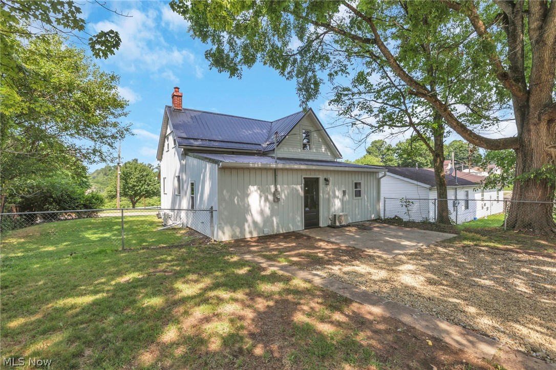Senecaville 1st Add - Residential