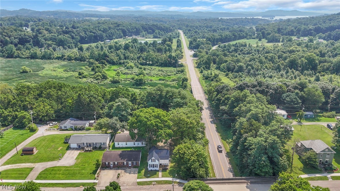Senecaville 1st Add - Residential