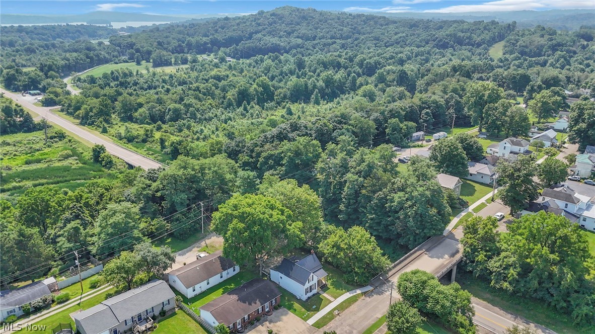 Senecaville 1st Add - Residential