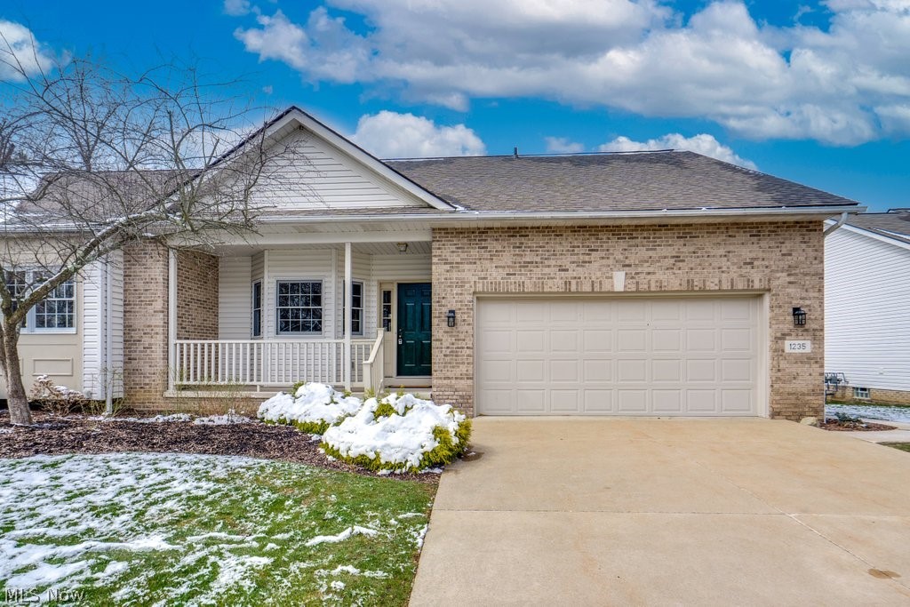Welcome to 1235 Spring Ridge Circle! Tucked into a peaceful setting with a scenic wooded backdrop, this well-maintained home offers comfortable living, flexible space, and a layout that feels both functional and inviting. Inside, you’ll find bright, spacious rooms, neutral finishes, and an easy flow for everyday living. The upper-level loft/flex space offers great versatility for a home office, reading nook, guest area, or additional living space. A huge full basement provides exceptional storage and endless potential for hobbies, fitness, recreation, or future finishing. Generously sized bedrooms, multiple baths, and the attached garage add to the home’s convenience, while the wooded ravine setting gives this property a more private, peaceful feel. If you’ve been looking for low-maintenance living with space to spread out and a setting that stands out, this is one you won’t want to miss!