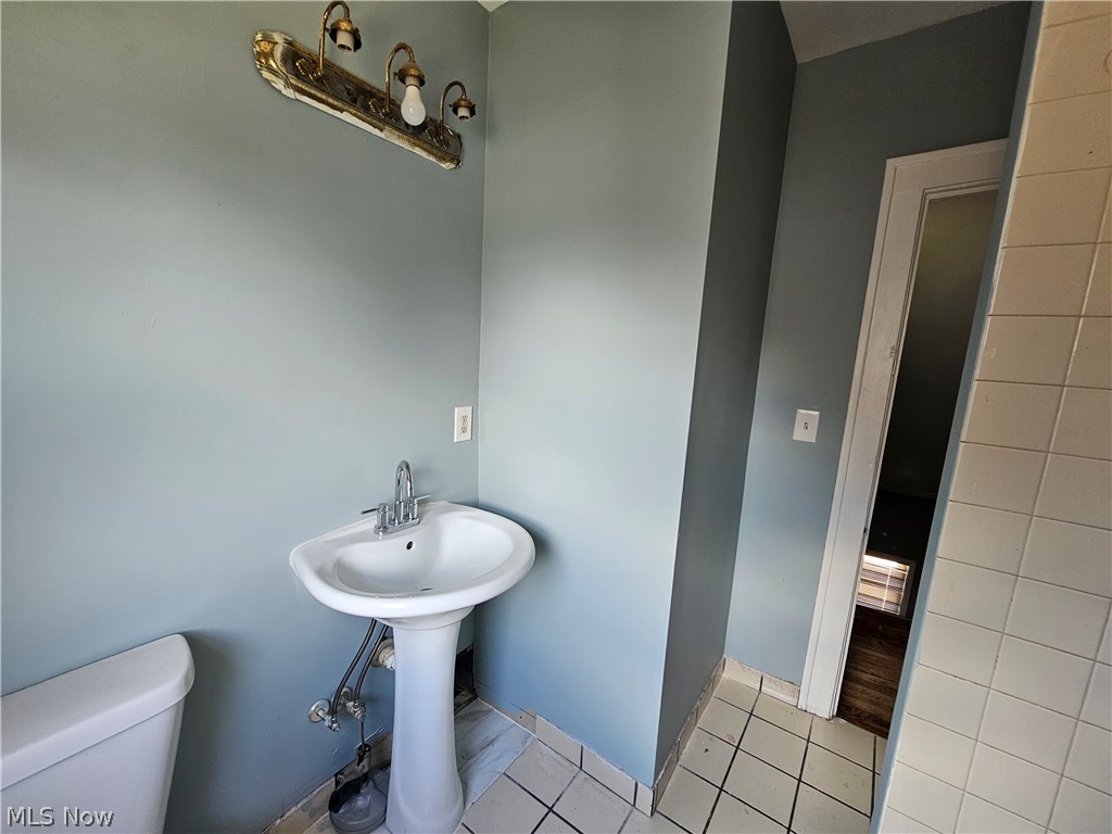 Clemont Realty Cos St Clair - Residential