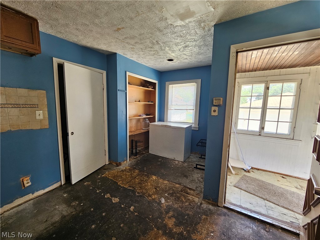 Clemont Realty Cos St Clair - Residential