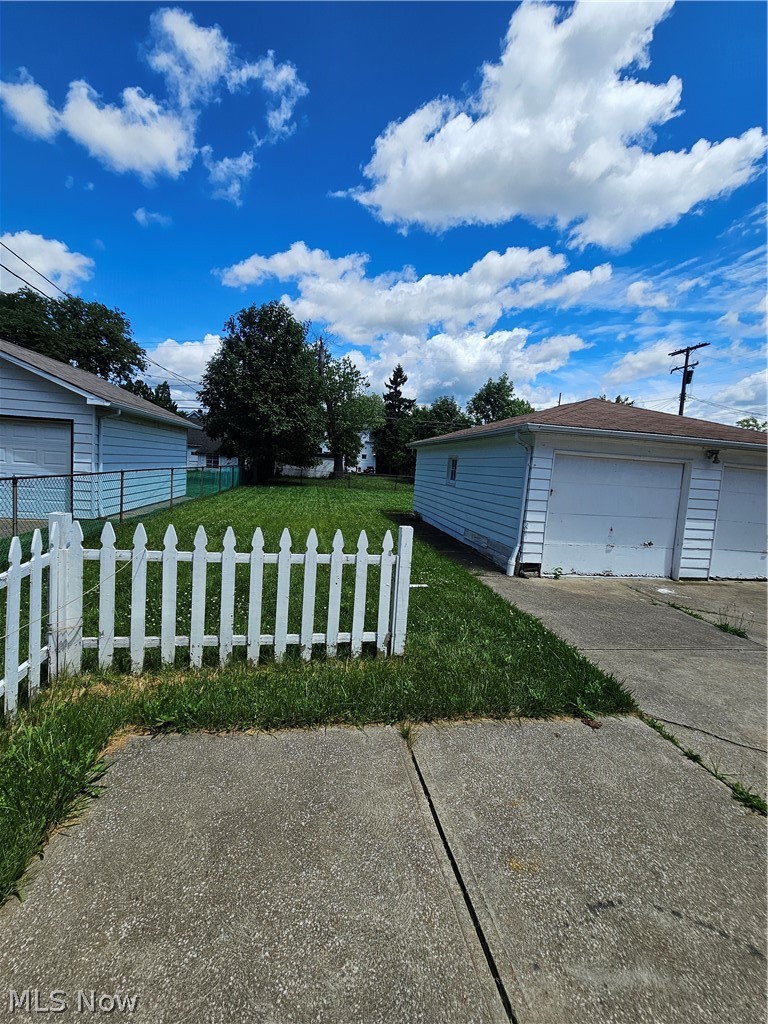 Clemont Realty Cos St Clair - Residential