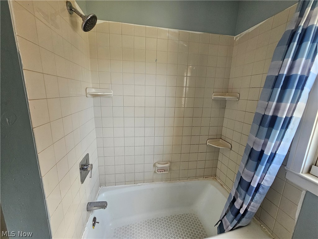Clemont Realty Cos St Clair - Residential