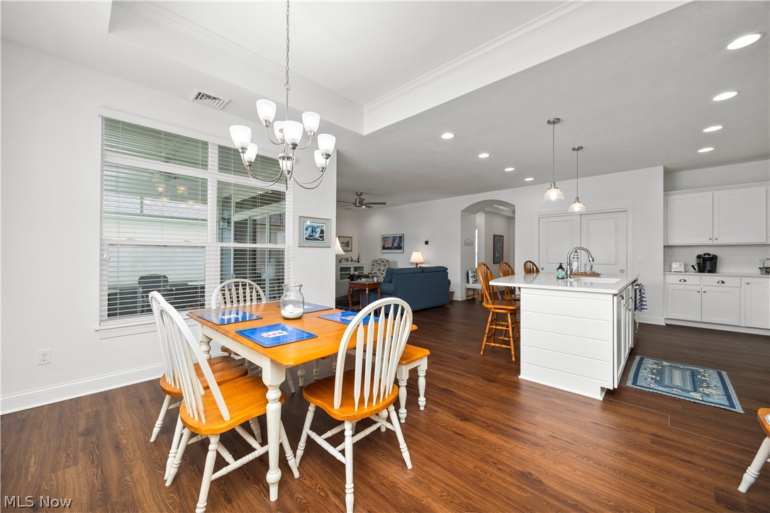 Un 8 Fairway Estates Catawba Isla - Residential