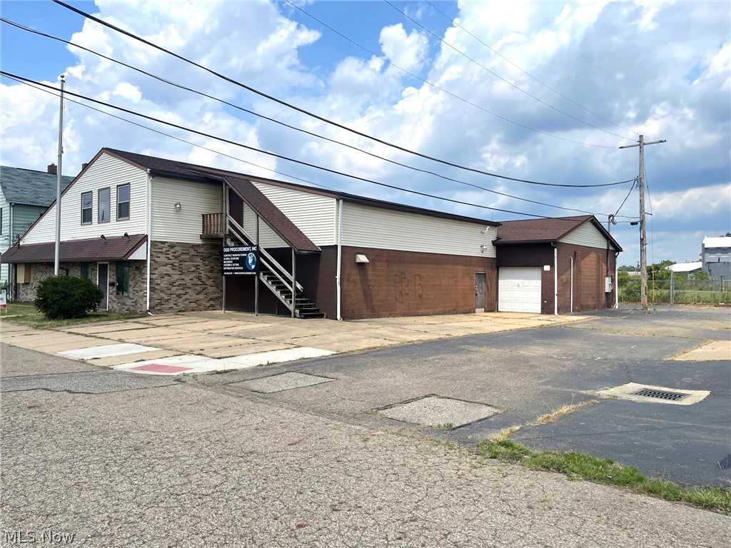 Canton City - Commercial Sale