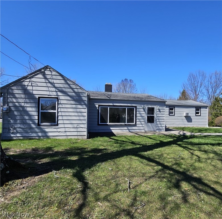 THIS RENTAL IS IN THE PROCESS OF BEING RENTED Bright and cheerful in Stow! This unique home has 3-4 bedrooms, 2 full bathrooms. Large kitchen that is fully applianced and a bonus kitchenette area that features a double sink and stove. 2-3 living areas. There are laundry hookups in each bathroom. 1 car attached garage. This home does share a parking lot with a business; caution is advised with small children. No pets preferred, however dogs may be considered for well qualified applicants (a non-refundable pet deposit/monthly pet rental would be required). Landlord will provide lawn maintenance and snow removal for the parking lot area; tenants are responsible for snow removal for the pathways near the home. Utilities are to be transferred to the tenant's name prior to move-in. All adult applicants must apply online for credit, background, eviction history. $50 non-refundable application fee per adult applicant. No 3rd party applications permitted. Employment is verified.
